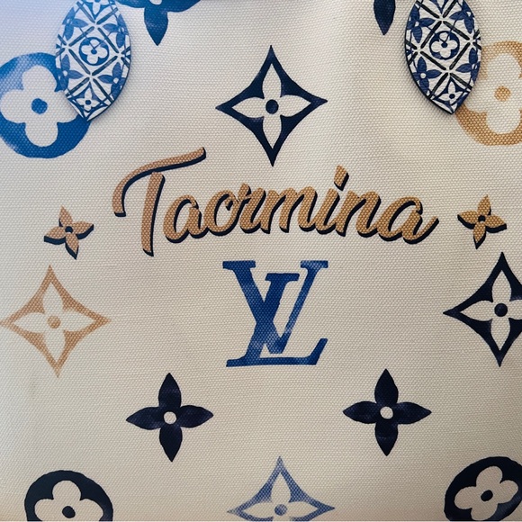 LOUIS VUITTON Neverfull GM Tote Bag
By The Pool Taormina Limited Edition - Picture 10 of 13